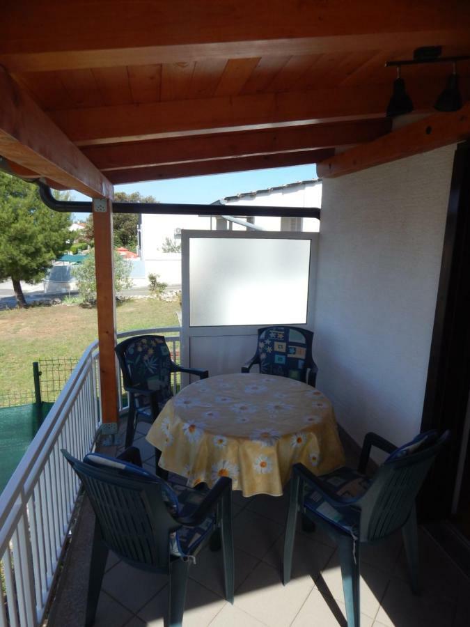 Apartman Duje Петрчане Экстерьер фото